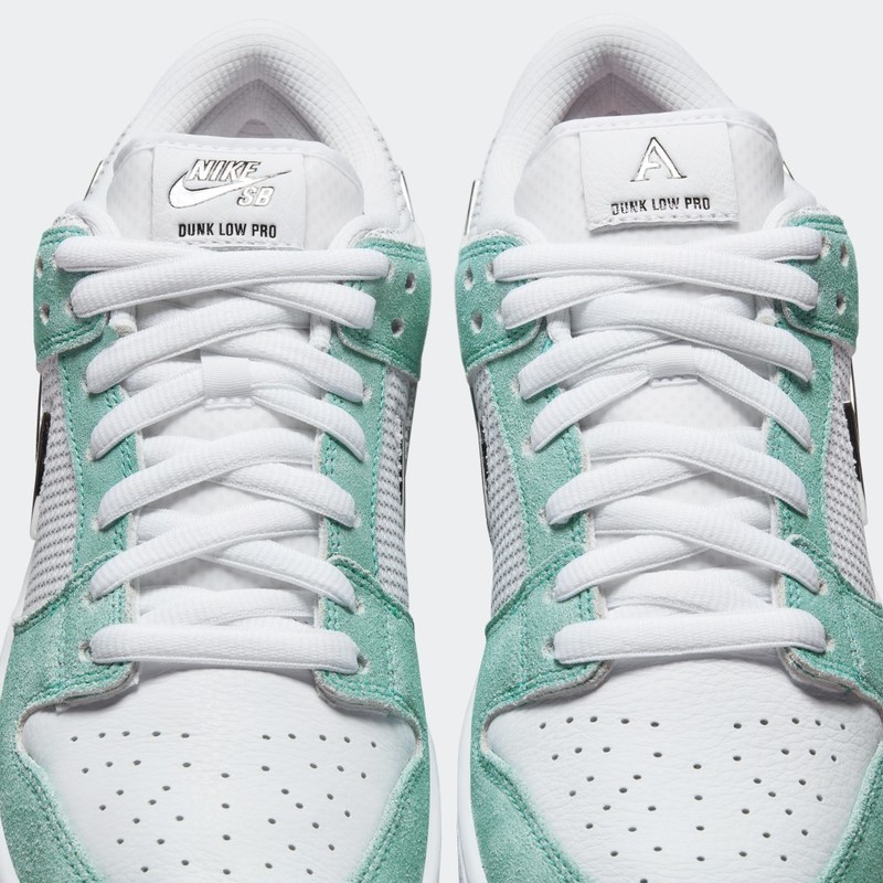 April Skateboards x Nike SB Dunk Low "Turbo Green" | FD2562-400