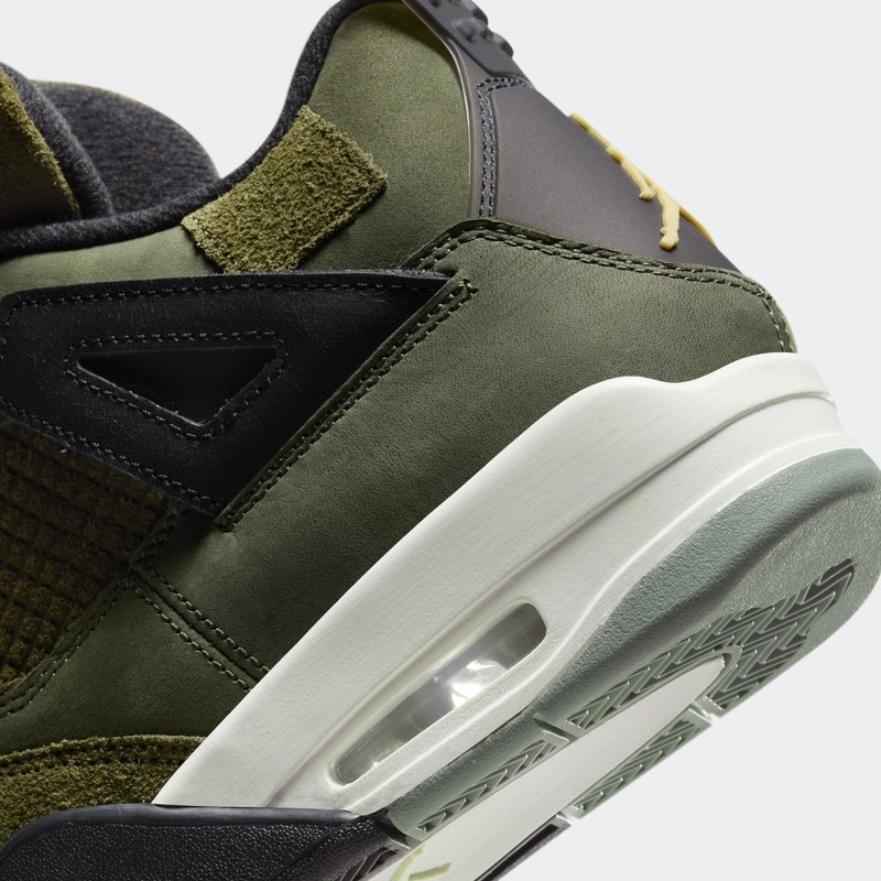 Air Jordan 4 Craft "Medium Olive" | FB9927-200