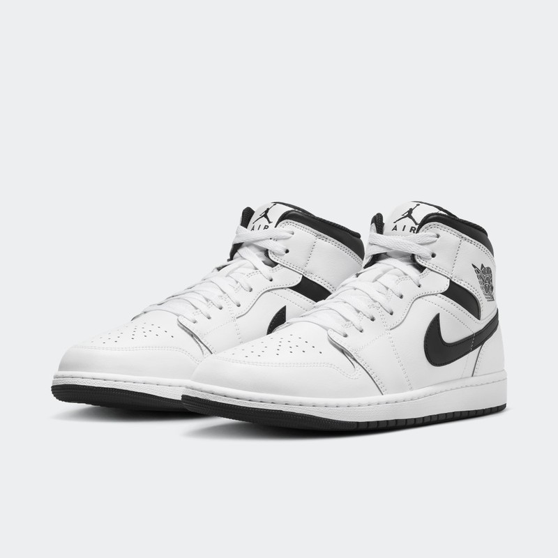 Air Jordan 1 Mid "White/Black" | DQ8426-132