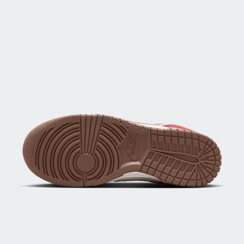Nike Dunk Low Premium "Bacon" | FB7910-600