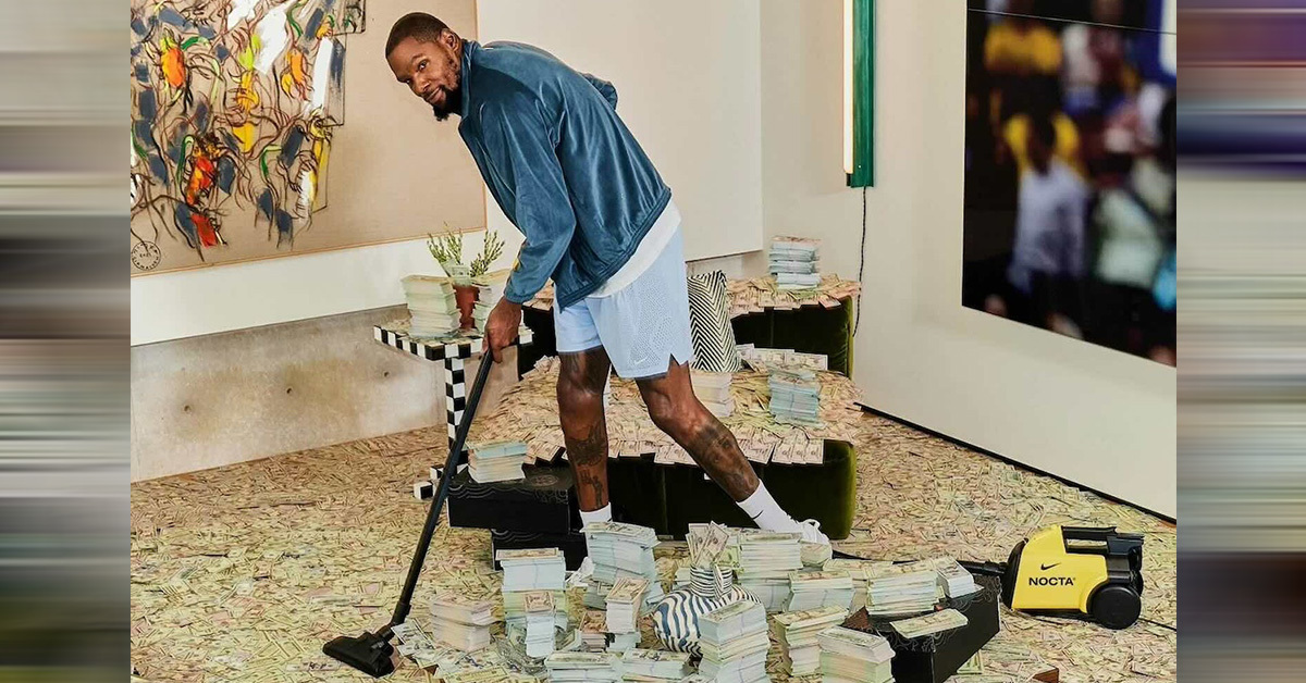 Kevin Durant als Werbegesicht für neue NOCTA Kollektion Kevin Durant als Werbegesicht für neue NOCTA Kollektion