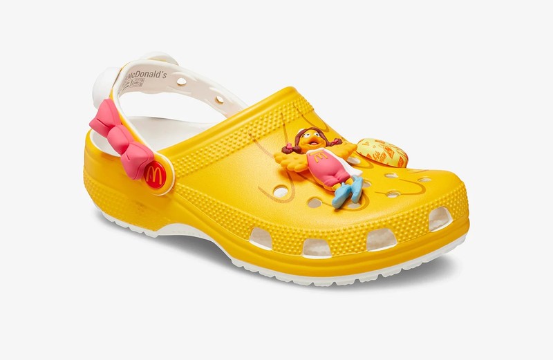 McDonald's x Crocs Classic Clog "Birdie" | 208696-730