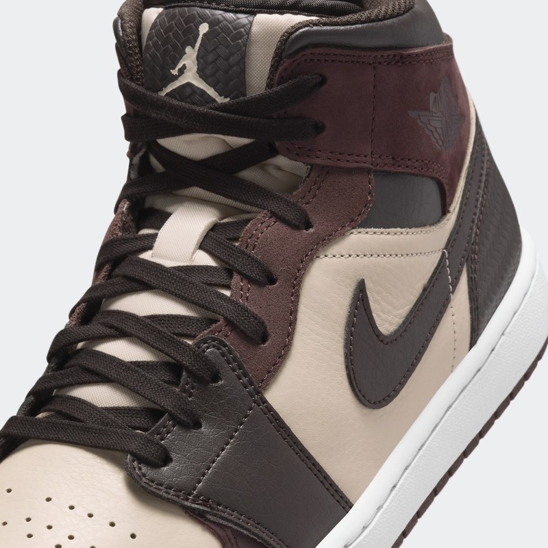 Air Jordan 1 Mid SE "Paris YMCA" | FZ4359-200