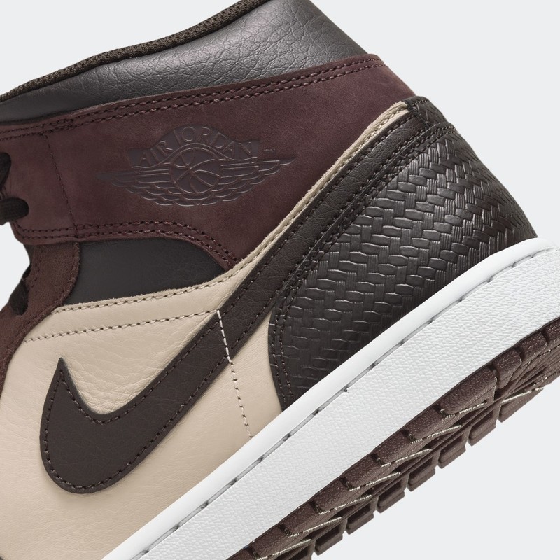 Air Jordan 1 Mid SE "Paris YMCA" | FZ4359-200