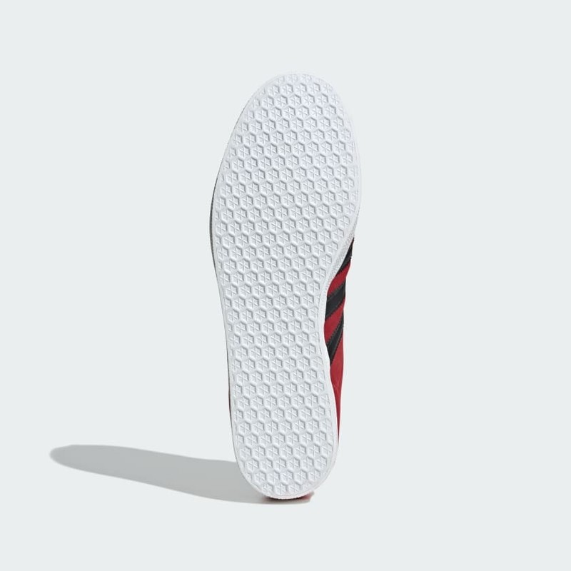 Manchester United x adidas Gazelle "Mufc Red/Black" | IE8503