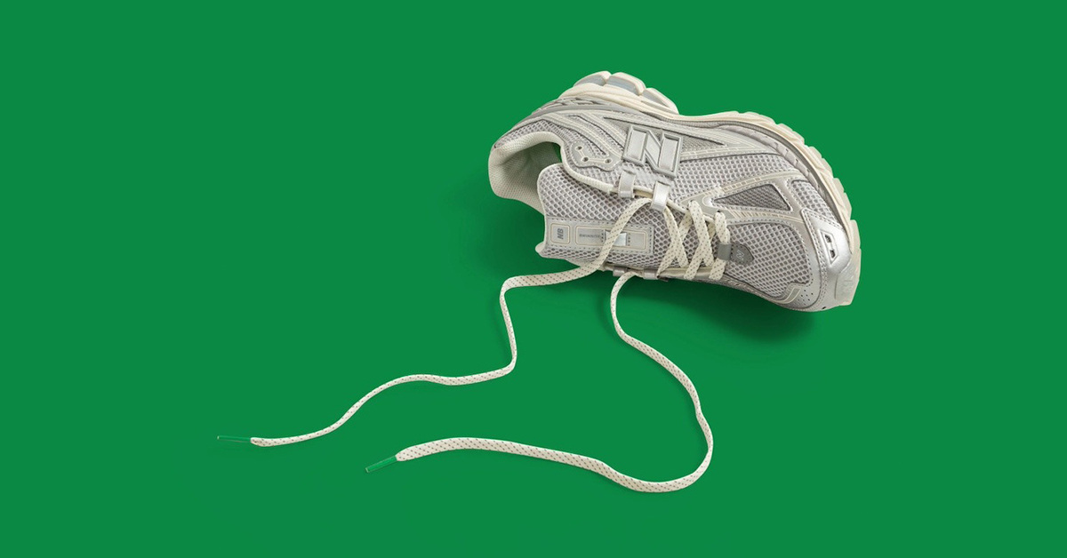 Up There x New Balance 1906D mit modernen Updates und stilvollen Metallicfarben Up There x New Balance 1906D mit modernen Updates und stilvollen Metallicfarben