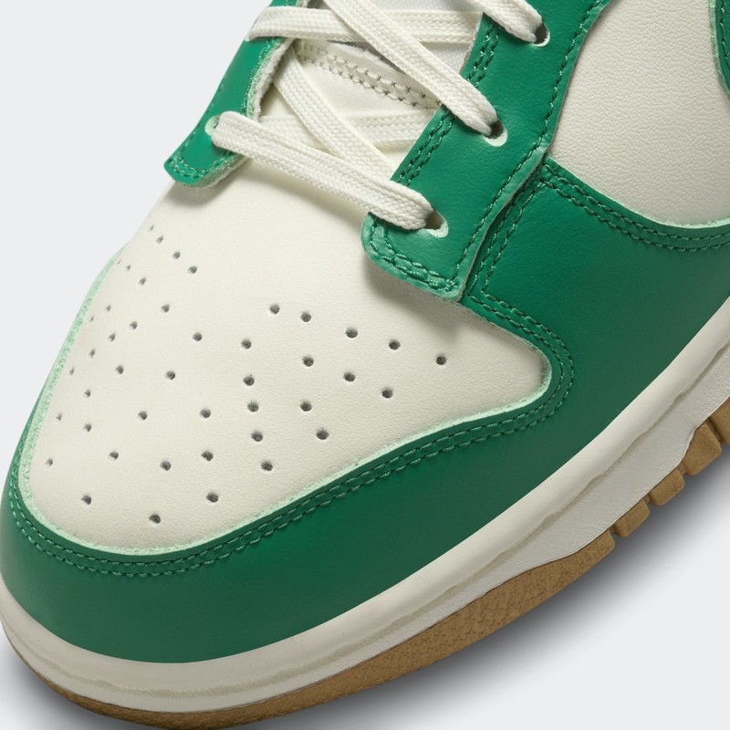 Nike Dunk Low "Malachite Gold" | FB7173-131