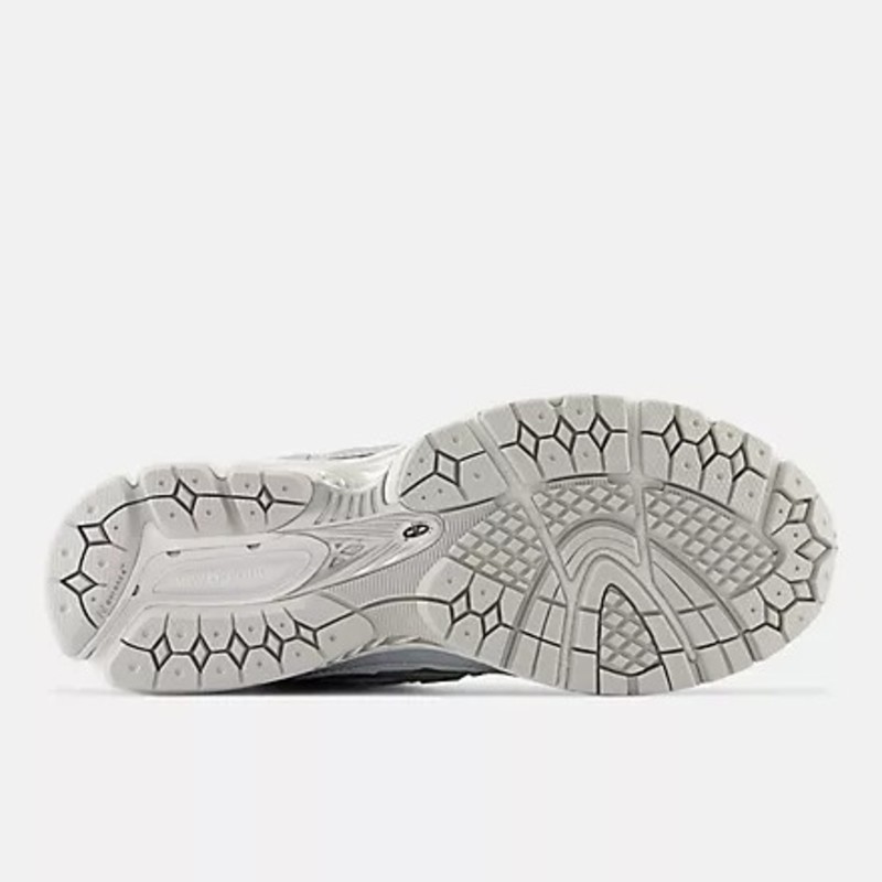 New Balance 1906D Protection Pack "Silver" | M1906DH