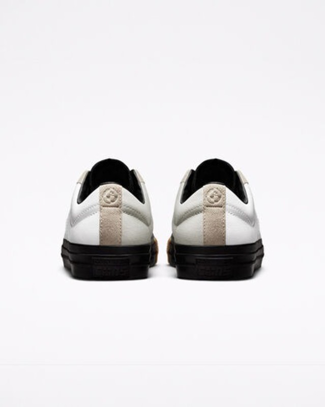 Carhartt WIP x Converse One Star Pro "Gum Honey" | 172551C