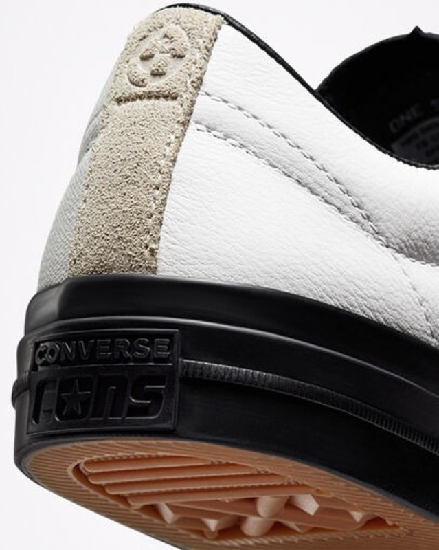 Carhartt WIP x Converse One Star Pro "Gum Honey" | 172551C