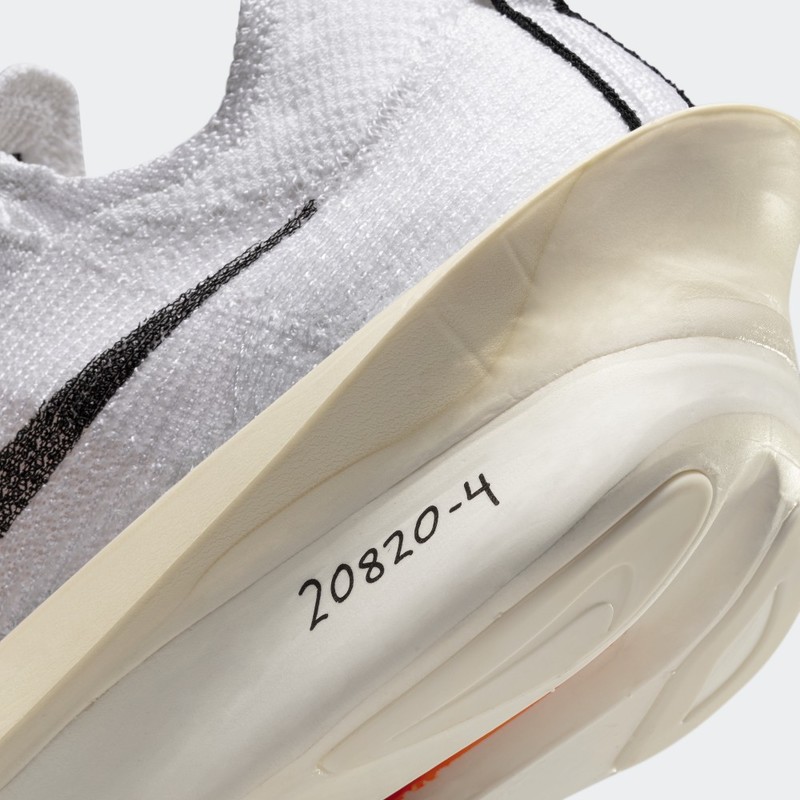 Nike Alphafly 3 Proto "Phantom" | FD8356-100