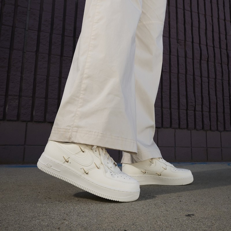 Nike Air Force 1 '07 LX "Gold Swooshes" | FV3654-111