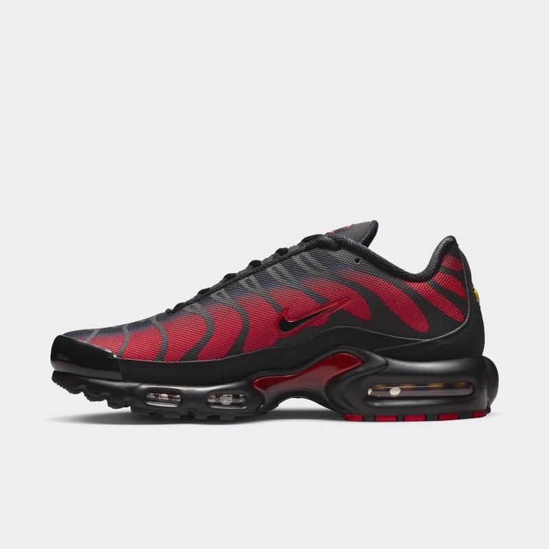 Nike Air Max Plus "Bred Reflective" | DZ4507-600