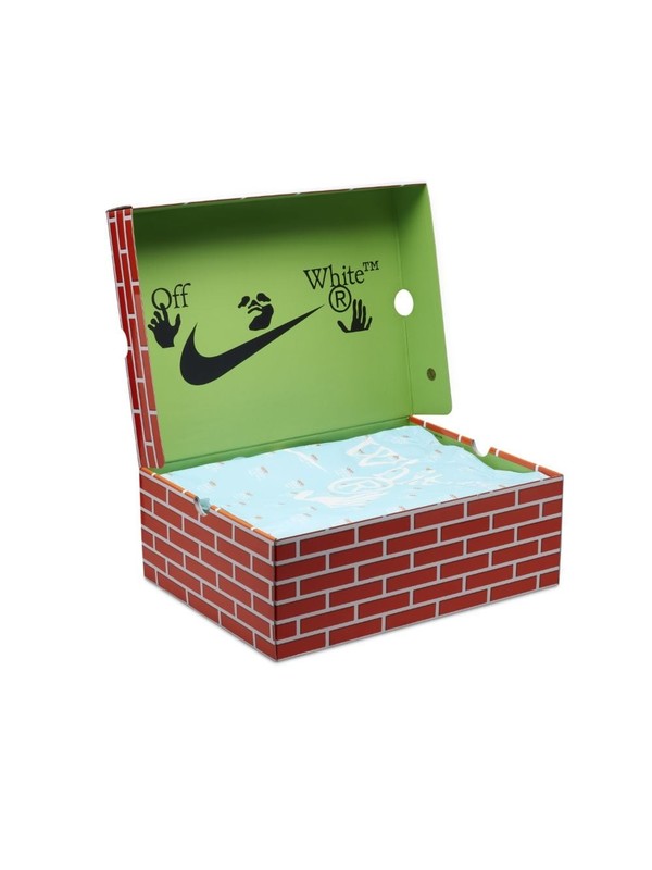 Off-White x Nike Air Force 1 Mid "Grim Reaper" | DR0500-102 Off-White x Nike Air Force 1 Mid "Grim Reaper" | DR0500-102