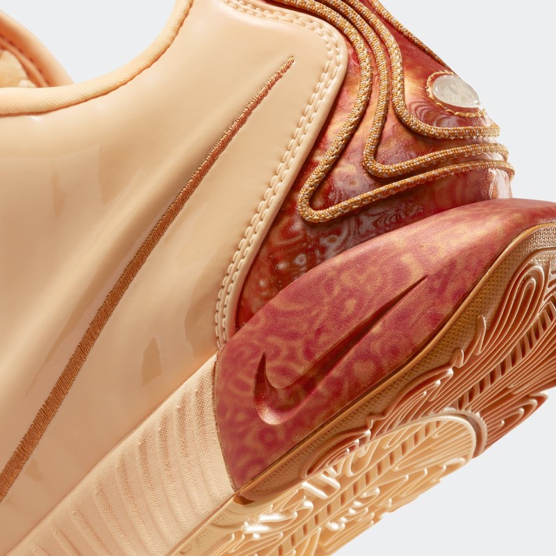 Nike LeBron 21 "Dragon Pearl" | FV2345-800