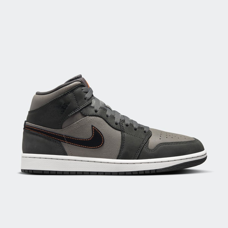 Air Jordan 1 Mid SE "Night Stadium" | FQ8338-017