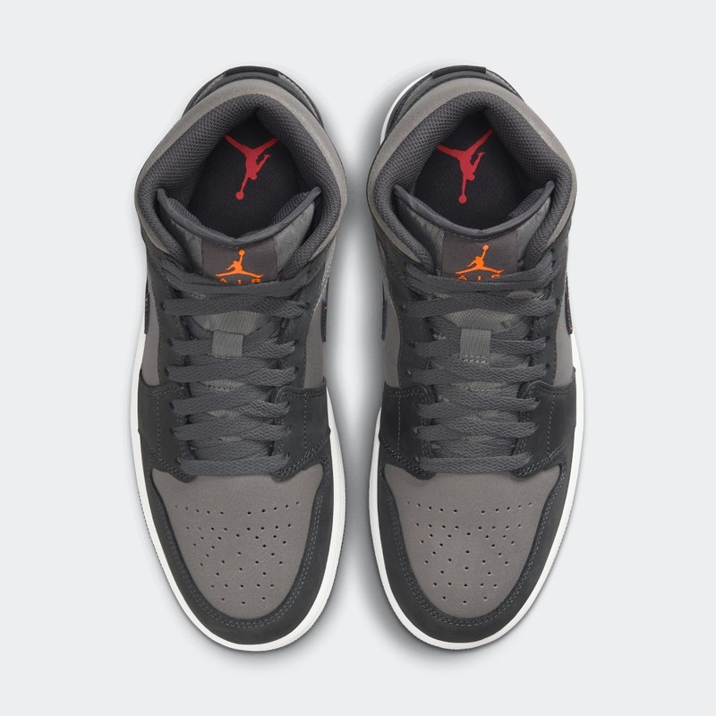 Air Jordan 1 Mid SE "Night Stadium" | FQ8338-017