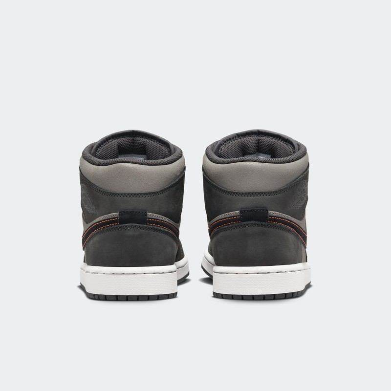 Air Jordan 1 Mid SE "Night Stadium" | FQ8338-017