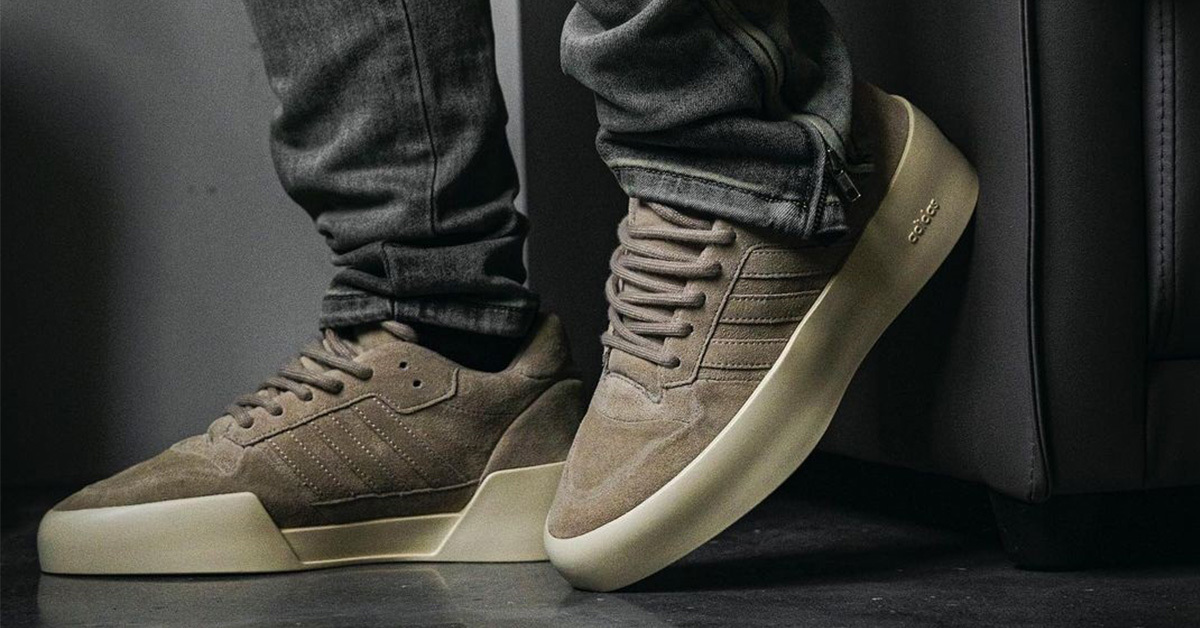 Lang erwartete Collab: Fear of God x adidas Forum Low 86 jetzt in drei Farben erhältlich