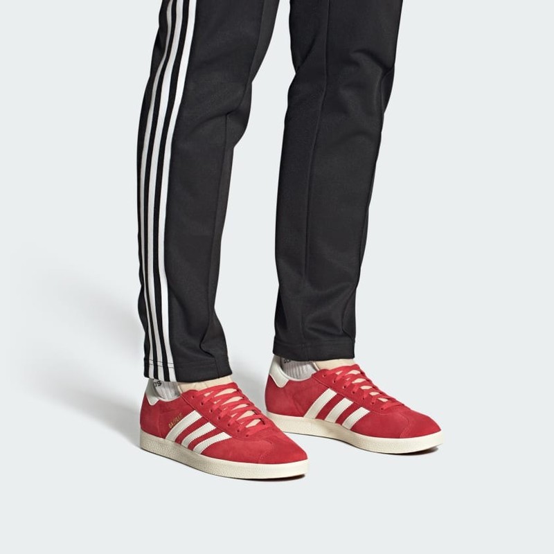 adidas Gazelle "Glory Red" | IG1062