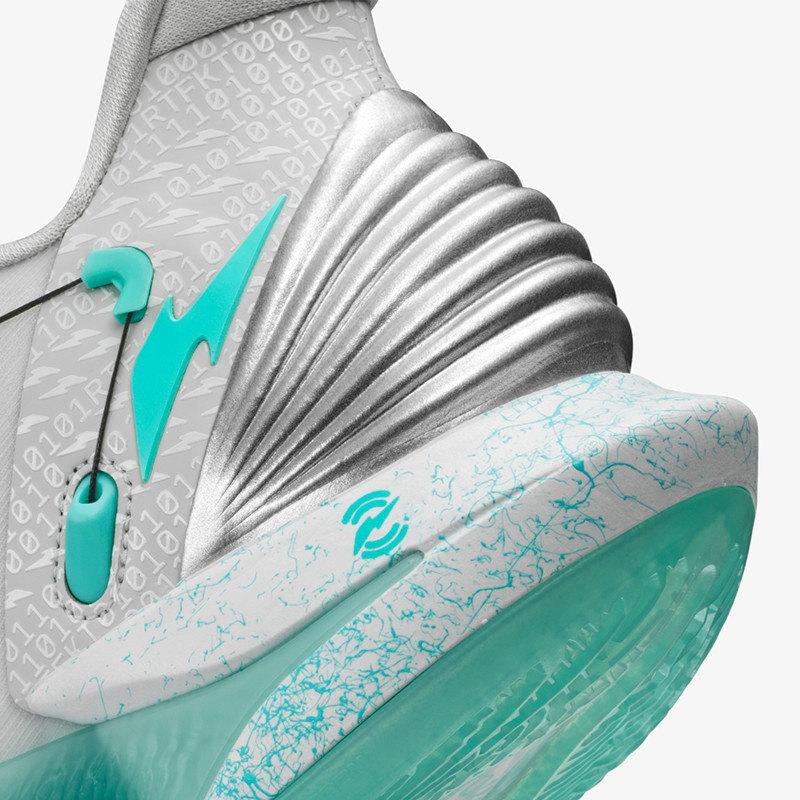 RTFKT x Nike Cryptokicks iRL "Ice" | FJ3883-100