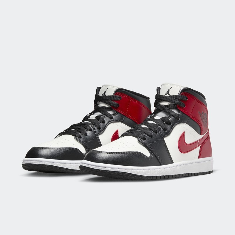 Air Jordan 1 Mid "Black Toe" | BQ6472-160