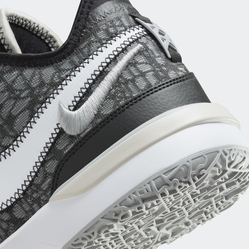 Nike LeBron NXXT Gen "Black/White" | DR8784-005