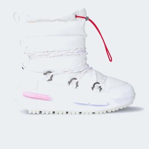 Moncler x adidas NMD Mid "Core White" | IG7871 Moncler x adidas NMD Mid "Core White" | IG7871