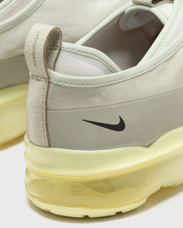 Nike Air VaporMax Moc Roam "Light Stone" | DZ7273-100
