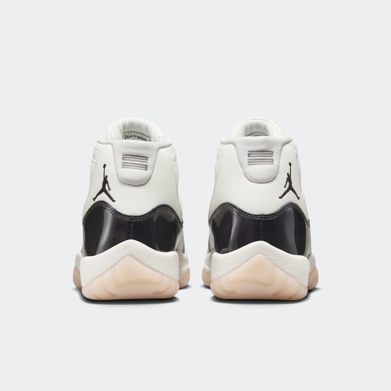 Air Jordan 11 "Neapolitan" | AR0715-101