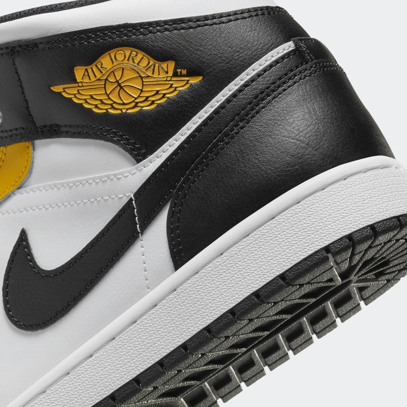Air Jordan 1 Mid "Yellow Ochre" | DQ8426-701