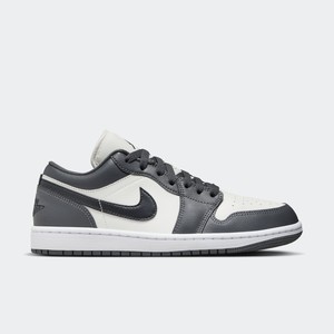 Air Jordan 1 Low "Off-Noir" | DC0774-102