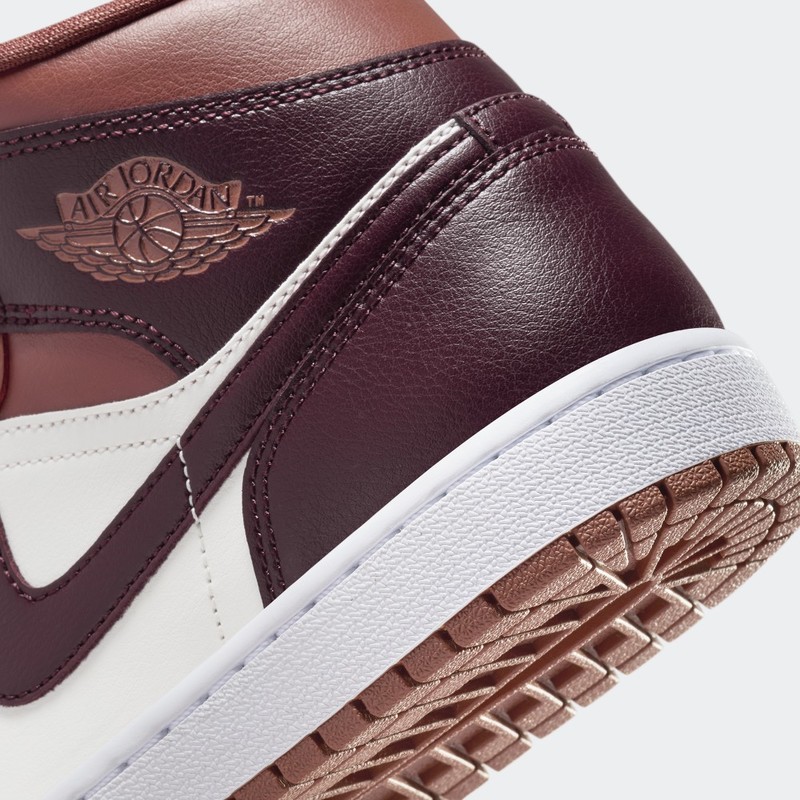 Air Jordan 1 Mid "Sky J Orange" | BQ6472-200