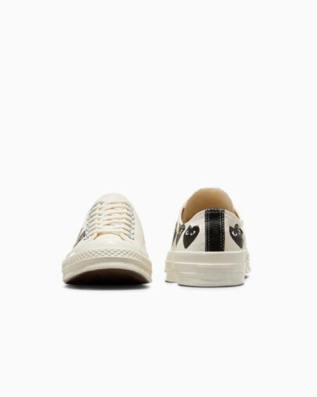 Comme des Garçons x Converse Chuck 70 Low "Multi Heart Milk" | A08150C
