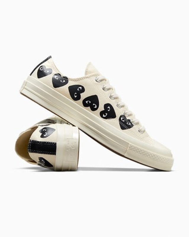 Comme des Garçons x Converse Chuck 70 Low "Multi Heart Milk" | A08150C