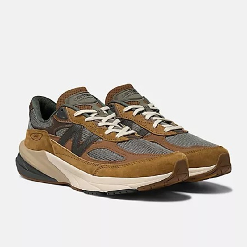 Carhartt WIP x New Balance 990v6 "Sculpture Center" | M990CH6