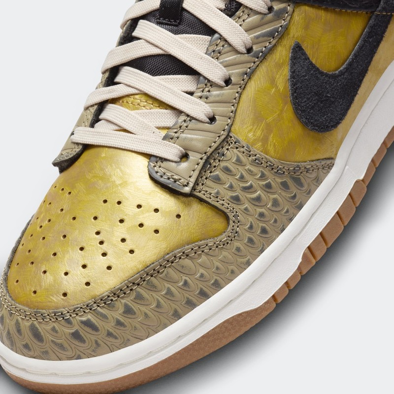 Nike Dunk Low "Dia De Muertos" | FQ8148-010