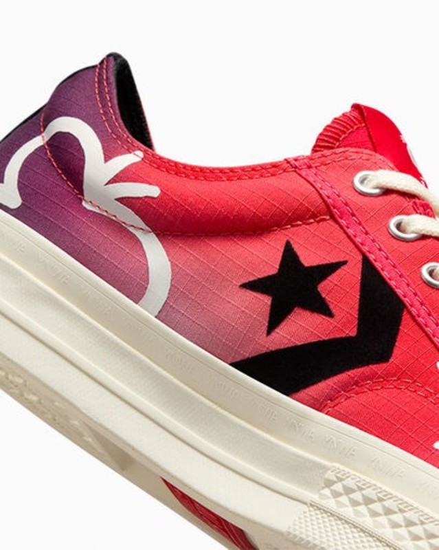 Liverpool F.C. x Converse Star Player 76 "Tomato" | A07257C