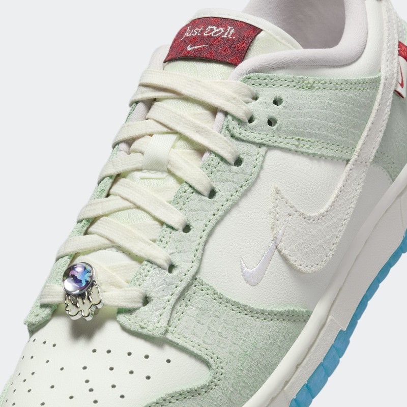 Nike Dunk Low JDI "Year Of The Dragon" | FZ5065-111