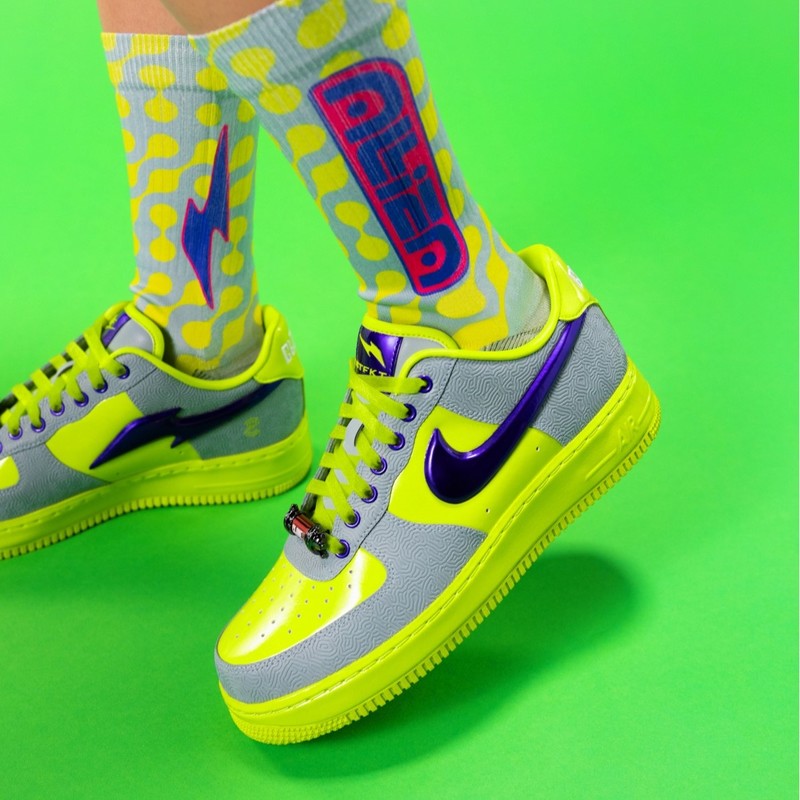 RTFKT x Nike Air Force 1 Low "Alien" | FV9244-300