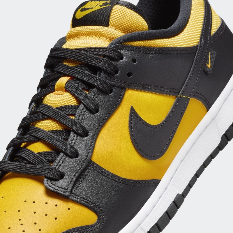 Nike Dunk Low "Black/University Gold" | FZ4618-001