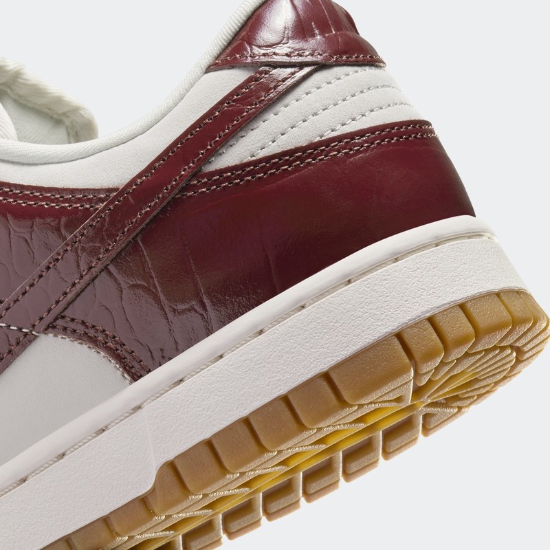 Nike Dunk Low "Red Croc" | FJ2260-004