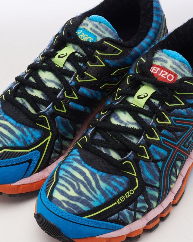 Kenzo x ASICS Gel-Kayano 20 "Rainbow" | 1201B032-400
