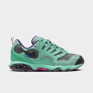Undefeated x Nike Air Terra Humara "Light Menta" | FN7546-301 Undefeated x Nike Air Terra Humara "Light Menta" | FN7546-301