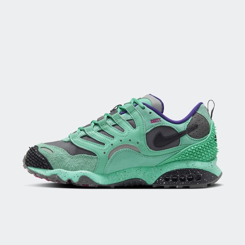 Undefeated x Nike Air Terra Humara "Light Menta" | FN7546-301