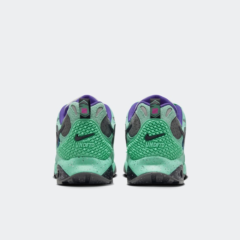 Undefeated x Nike Air Terra Humara "Light Menta" | FN7546-301