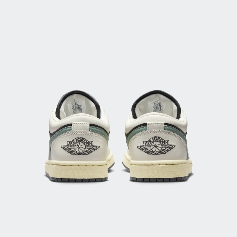 Air Jordan 1 Low "Jade Smoke" | DC0774-001