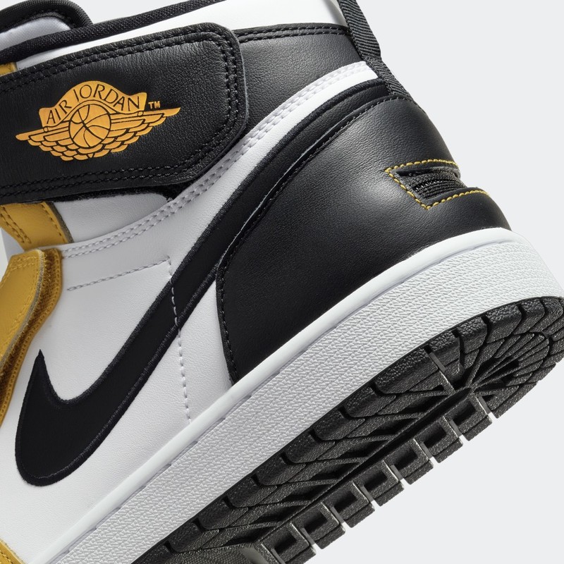 Air Jordan 1 High FlyEase "Yellow Ochre" | CQ3835-107