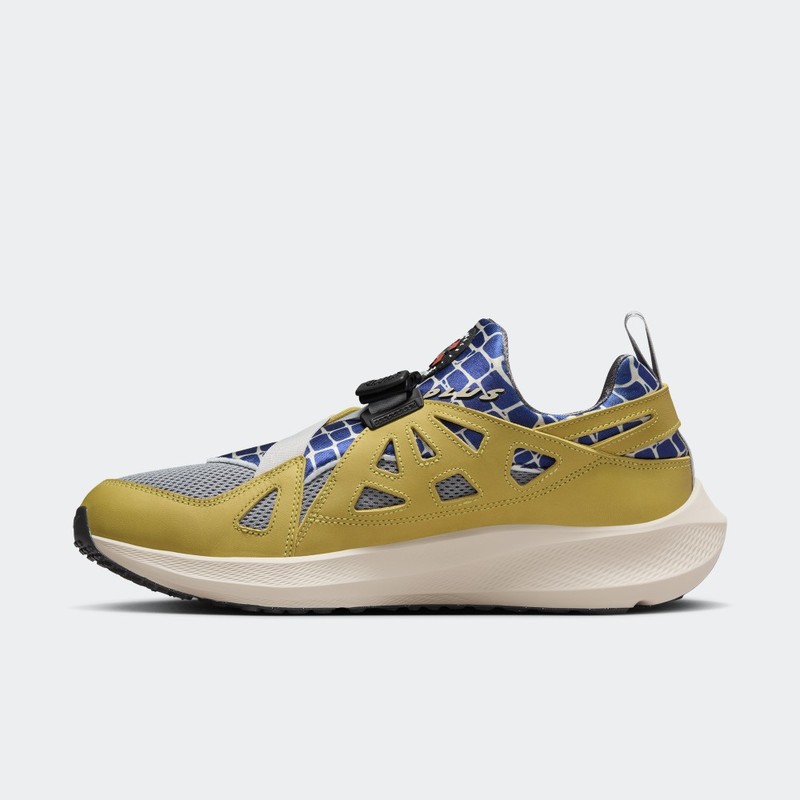 Patta x Nike Air Huarache Plus "Saffron Quartz" | FJ4201-300