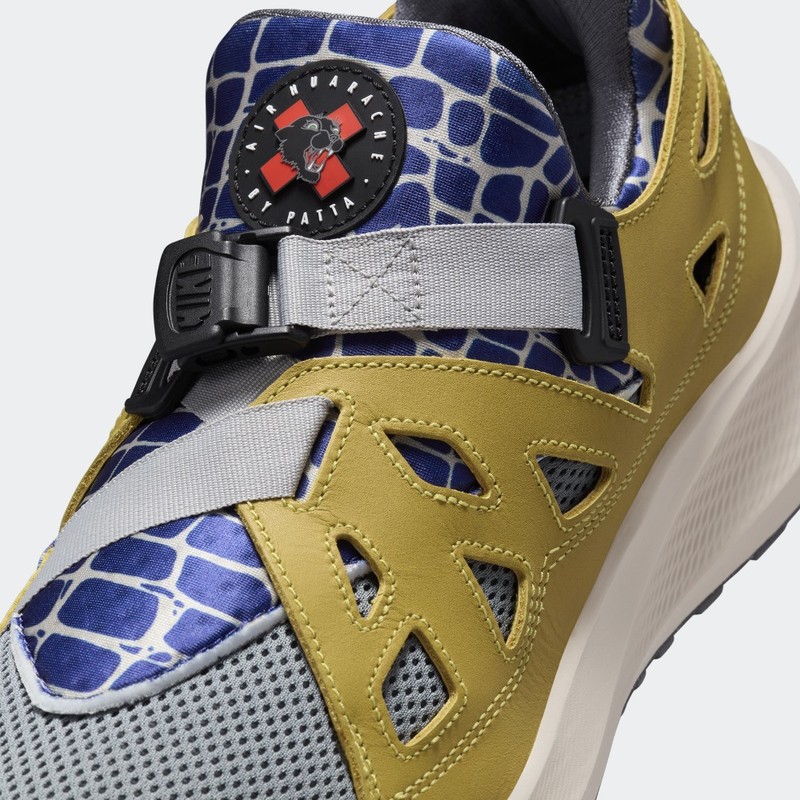 Patta x Nike Air Huarache Plus "Saffron Quartz" | FJ4201-300